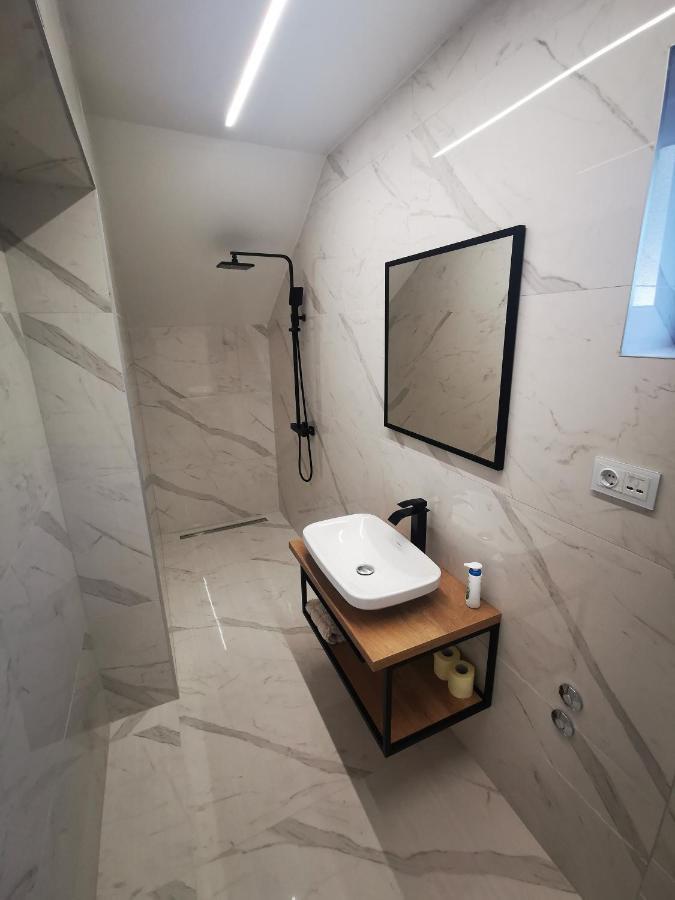 Spa Apartment Vito Vodice Exterior photo